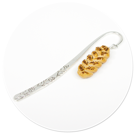 bookmark with challah