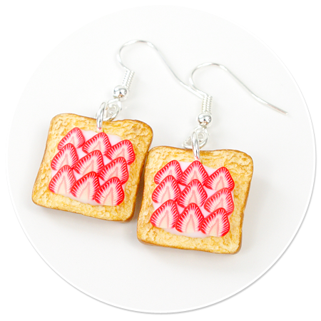 earrings toast with fruits