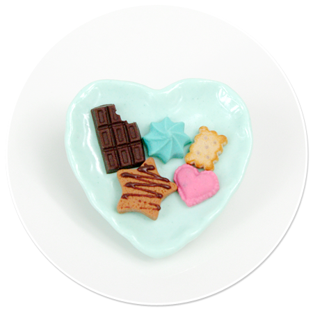 brooch plate of sweets no. 4