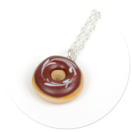 necklace with donut no. 4
