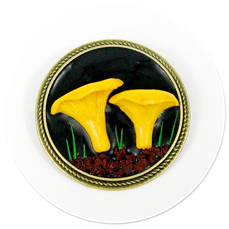 brooch with mushrooms no. 4