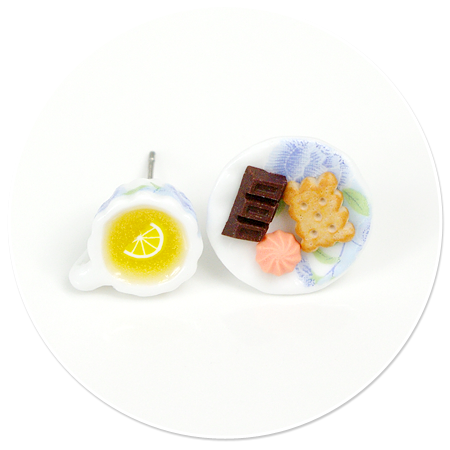 plug-in earrings tea with sweets no. 2