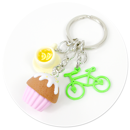 colorful keyring with cupcake no. 4