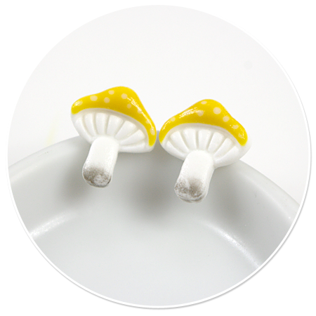earrings toadstool (plug-in) no. 5