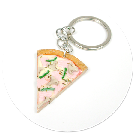 keyring with pizza no. 8