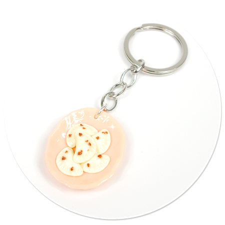 keyring with plate of dumplings no. 2